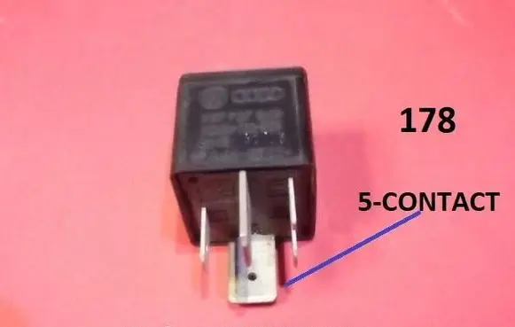 Volkswagen PASSAT B3 ABS relay 357927843