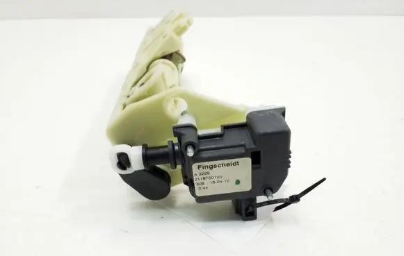 Mercedes-Benz CLS C219 Seat back rest lock catch A2119700125