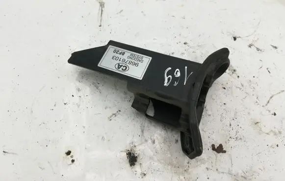 Chevrolet Captiva Other interior part 96623002
