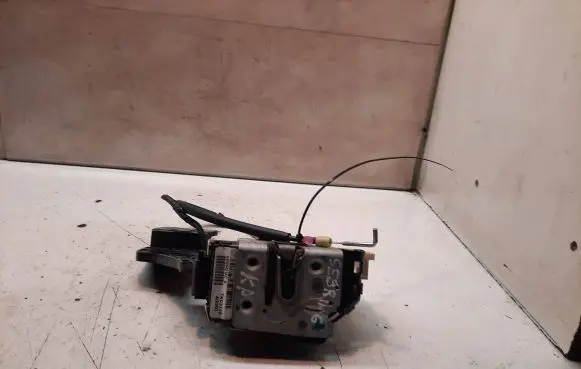 Chrysler Sebring (JS) Front door lock 04589421ACA 04589421AC A0050
