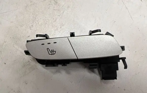 Mercedes-Benz GLC X253 C253 Seat heating switch A2139057302 14317036 SW133101
