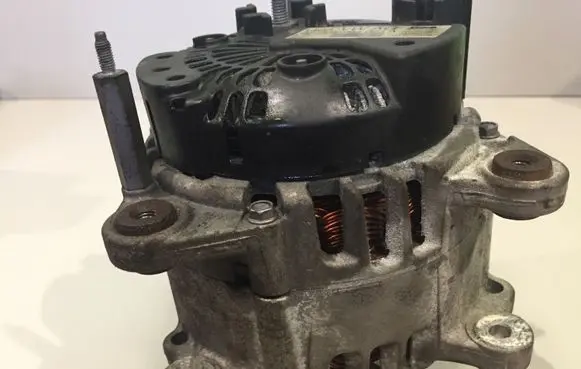 Audi A3 S3 8P Generator/alternator 03L903023A TG14C031 2608901C