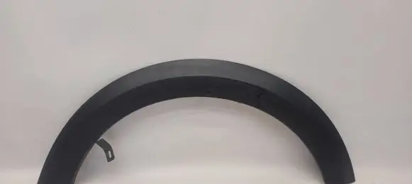 Dacia Sandero Front arch trim 