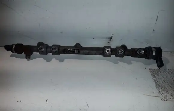 Hyundai Santa Fe Fuel main line pipe 0445214211 0281006035