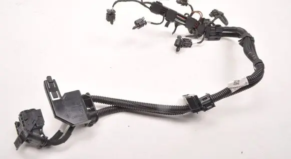 BMW 2 F22 F23 Fuel injector wires 8636064
