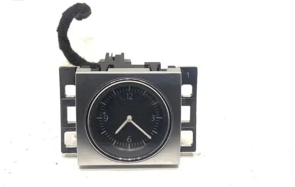 Volkswagen PASSAT B7 Clock 3AA919204A
