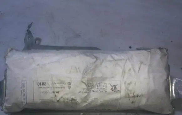 Ford Mondeo MK I Passenger airbag 95bbf042b84aa