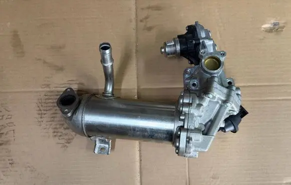 Ford Transit Custom EGR valve cooler GK2Q9F464AC