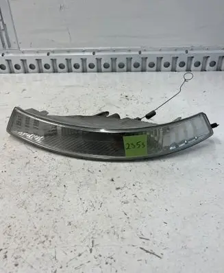 Renault Trafic II (X83) Front indicator light 89020825 V1570