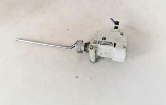 Volkswagen Polo IV 9N3 Central locking motor 6q6810773c 3b0959781f