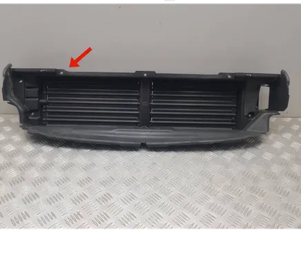 Volvo S90, V90 Intercooler air guide/duct channel 31690201