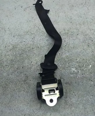 Opel Astra H Front seatbelt