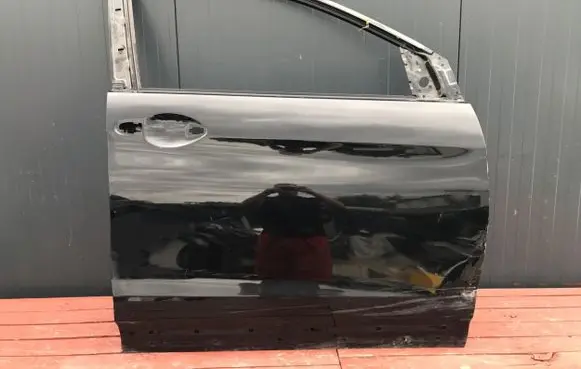 Honda CR-V Front door