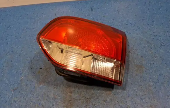 Volkswagen Golf V Rear/tail lights