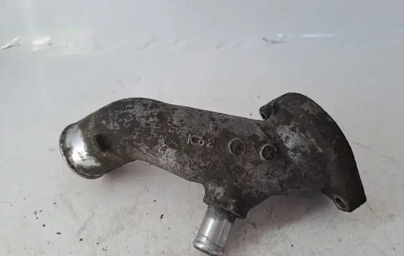 Toyota Corolla Verso AR10 Thermostat housing 1632127040