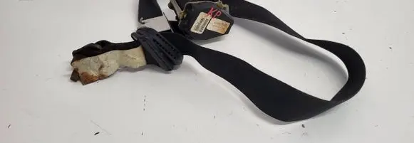 Ford Maverick Front seatbelt 776755CC