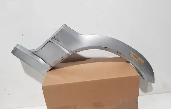 Suzuki Grand Vitara I Fender trim (molding) 7767166DA