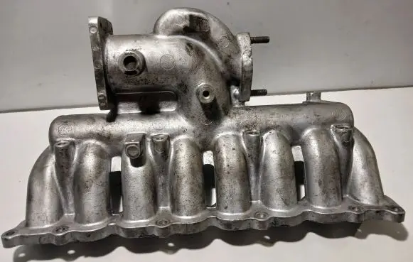 KIA Sorento Intake manifold 