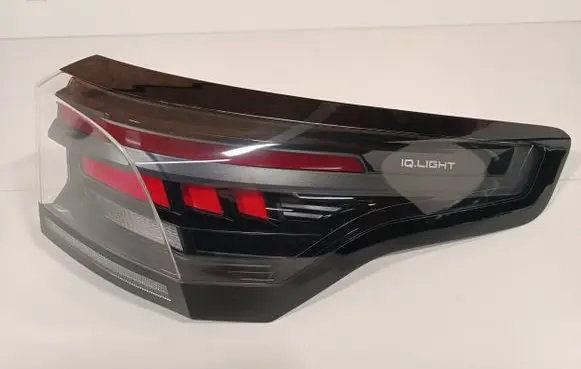 Volkswagen Tiguan Rear/tail lights 571945208A 82470201 571945208