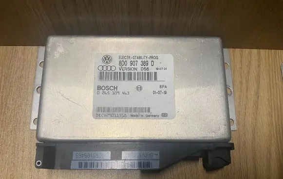Volkswagen PASSAT B5 ESP (stability system) control unit 8D0907389D 0265109463 DKCV29011358