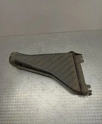 Mitsubishi Galant Air intake duct part MR281082