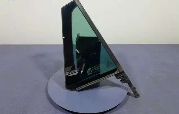 Skoda Kamiq Rear door window glass