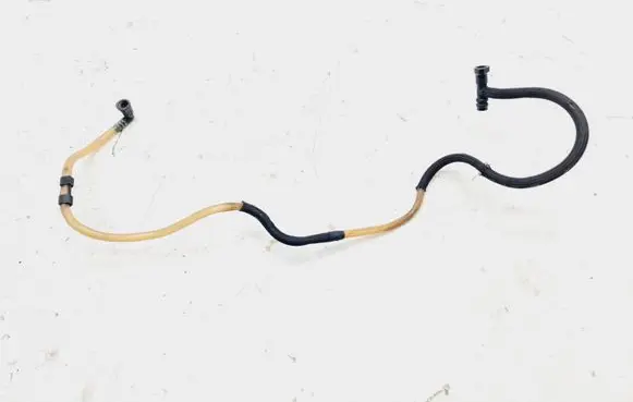 Nissan Note (E11) Fuel line/pipe/hose 