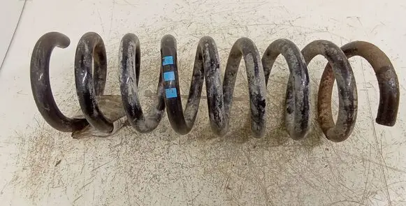 Mercedes-Benz E W210 Rear coil spring