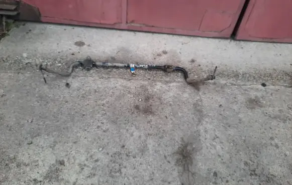 Chrysler Sebring (JS) Front anti-roll bar/sway bar