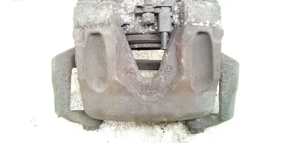 Mercedes-Benz E W212 Front brake caliper