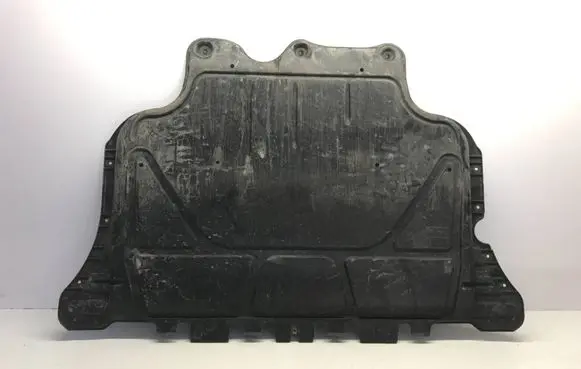 Volkswagen T-Roc Engine splash shield/under tray 3Q0825236D