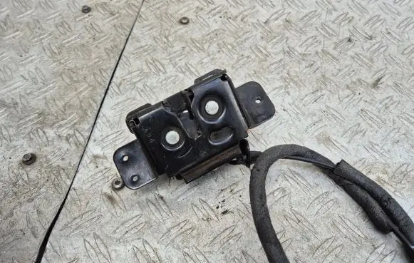 Jeep Compass Tailgate/trunk/boot lock/catch/latch 176AC A94 19911