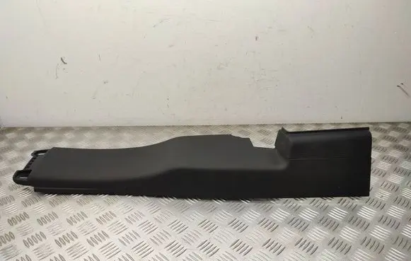 Mercedes-Benz Vito Viano W447 (B) pillar trim (top) A4476906425