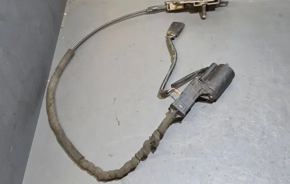 Audi A8 S8 D3 4E Tailgate/trunk/boot lock/catch/latch 4E0827383C