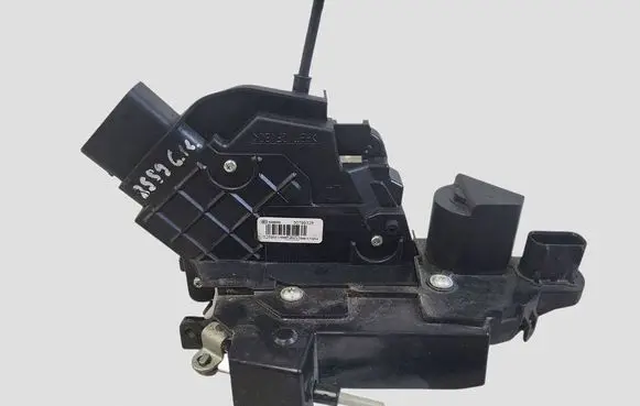 Volvo XC60 Rear door lock 30799328