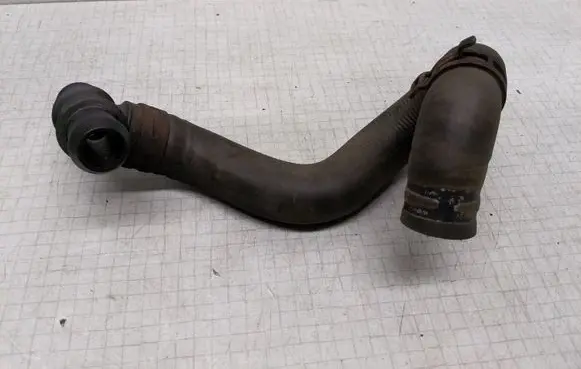 Volkswagen Transporter - Caravelle T5 Coolant pipe/hose 738000248