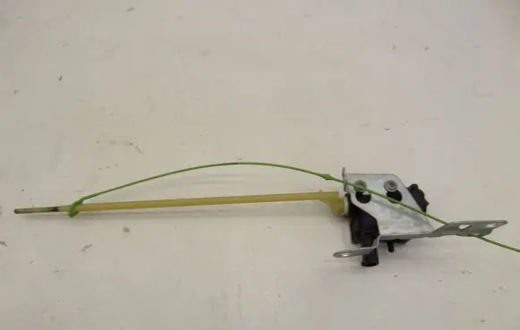 Mini One - Cooper Clubman R55 Fuel tank cap lock 2757022