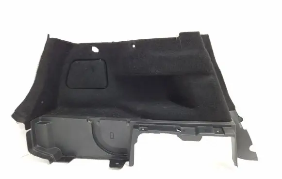 Trunk/boot side trim panel
