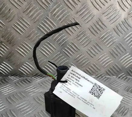 Porsche Cayenne (9Y0 9Y3) Electric auxiliary coolant/water pump 06H121601M 704071210