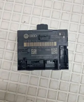 Audi A8 S8 D4 4H Door control unit/module 4H0959793N