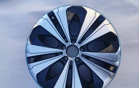 Mercedes-Benz EQC R19 alloy rim A2934011300