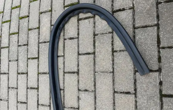 Engine compartment rubber