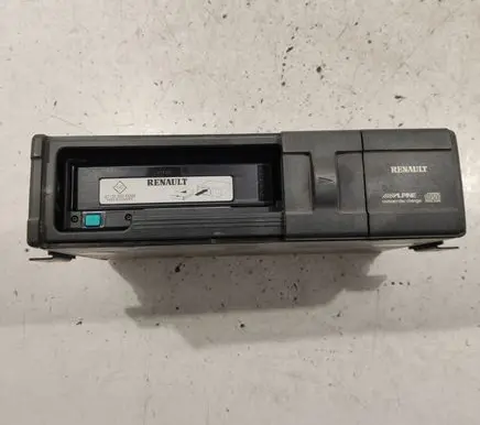 Renault Espace - Grand espace IV CD/DVD changer 8200207100
