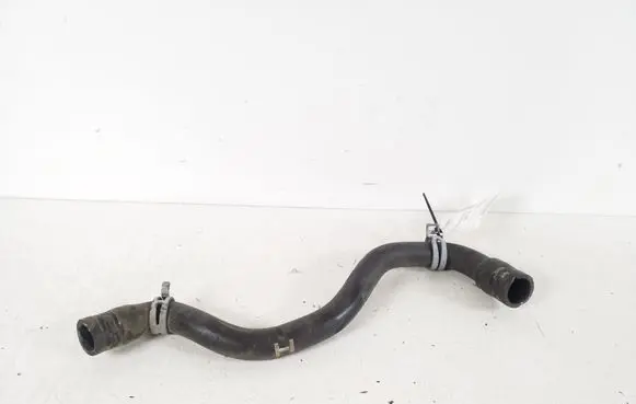 Volvo V40 Air intake hose/pipe BM5G8A582DA