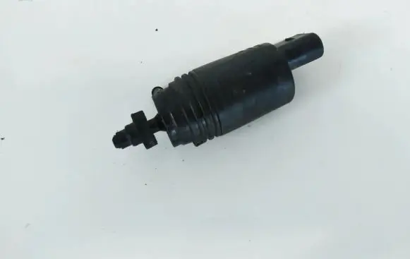 BMW 5 E39 Windscreen/windshield washer pump 67128377612 67.12-8377612