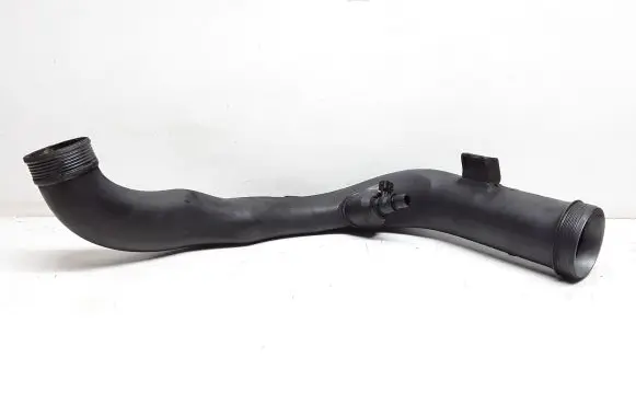 Volvo XC70 Intercooler hose/pipe 31261717