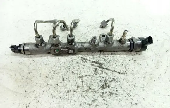 Jaguar F-Pace Fuel main line pipe G4D39D280AA 0445214332