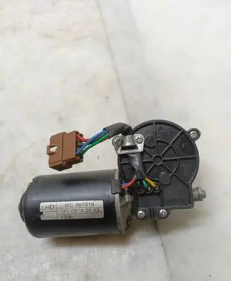 Mitsubishi Canter Power steering pump MC897519 1410014201