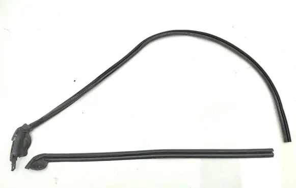 Opel Vivaro Front door rubber seal M883G M881C1