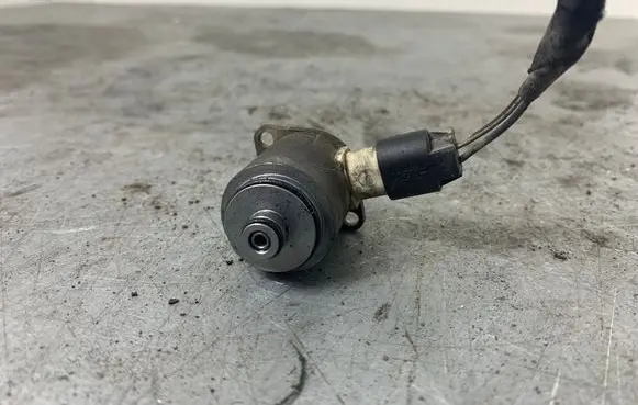 Fuel pressure sensor